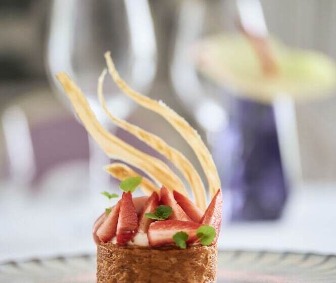 Grand Hotel Du Lac   Relais & Châteaux