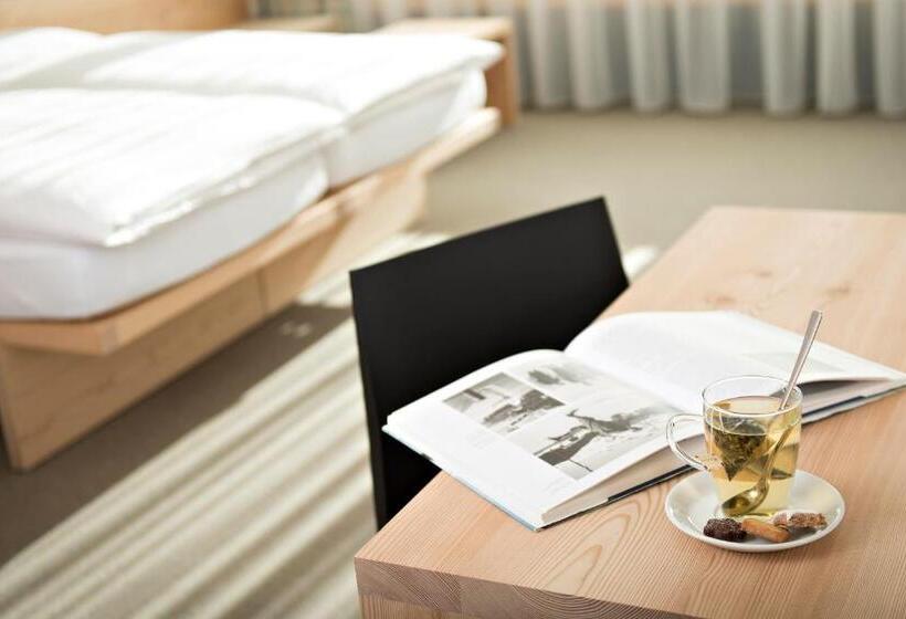 Hauser Hotel St. Moritz