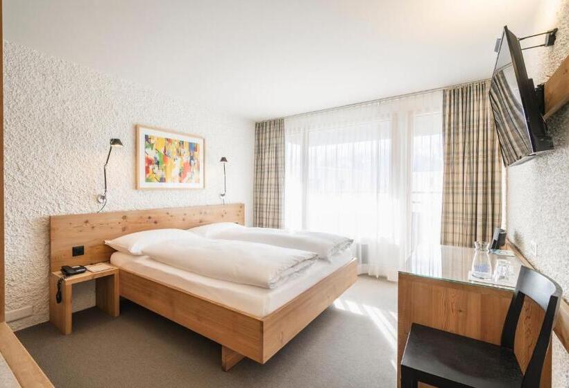 Hauser Hotel St. Moritz