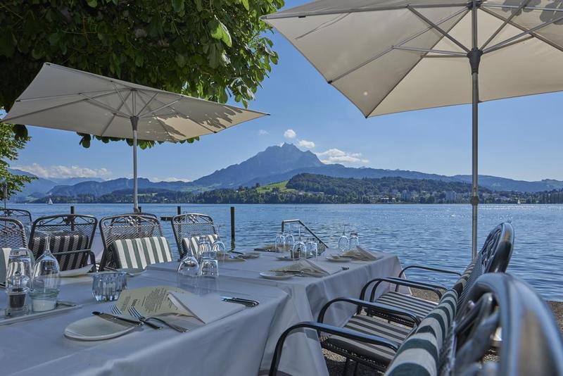 ホテル Hermitage Lake Lucerne Beach Club & Lifestyle