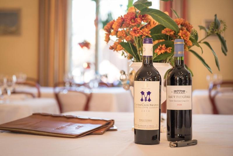 Historic Hotel Falken