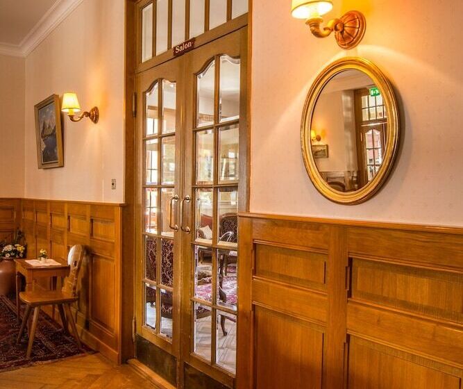 Historic Hotel Falken