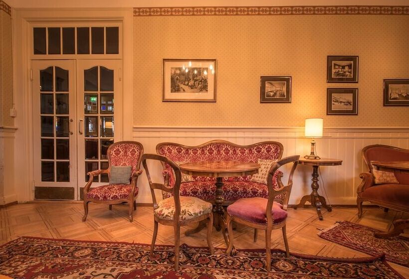 Historic Hotel Falken