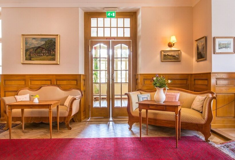 Historic Hotel Falken