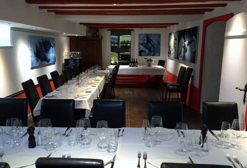 ホテル Hostellerie De Genève