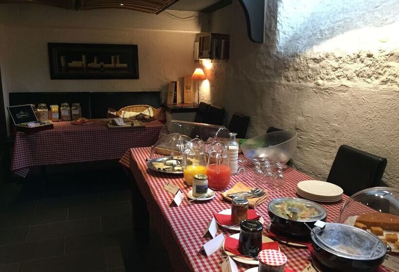 ホテル Hostellerie De Genève