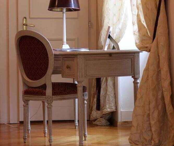 ホテル Hostellerie De Genève