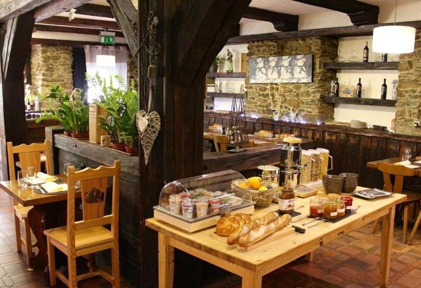 호텔 Hôtel Restaurant Le Trift