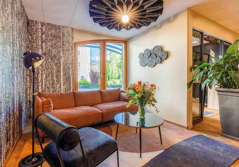 Отель Ibis Sion