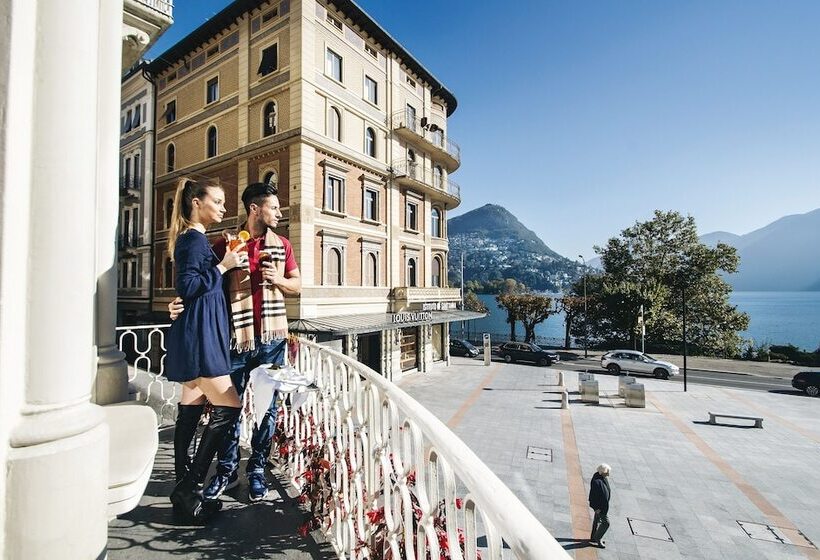 호텔 International Au Lac Historic Lakeside