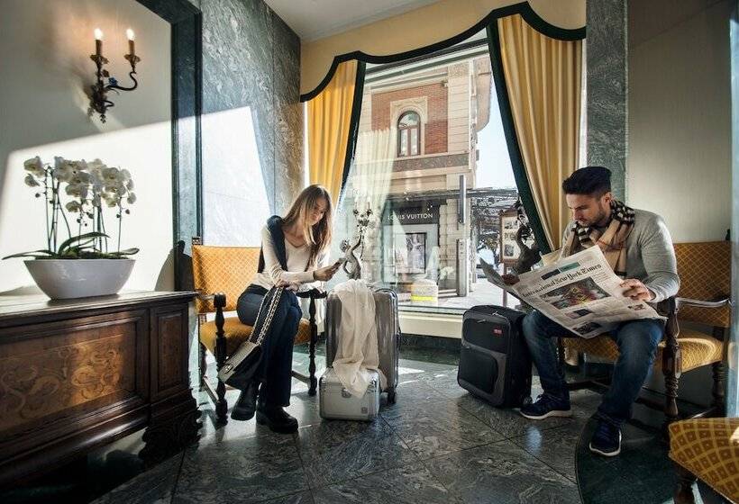 호텔 International Au Lac Historic Lakeside