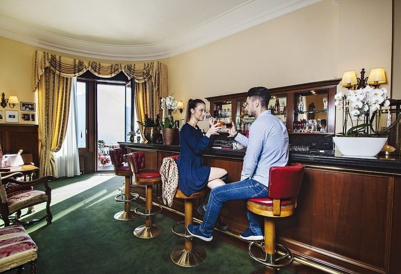 호텔 International Au Lac Historic Lakeside