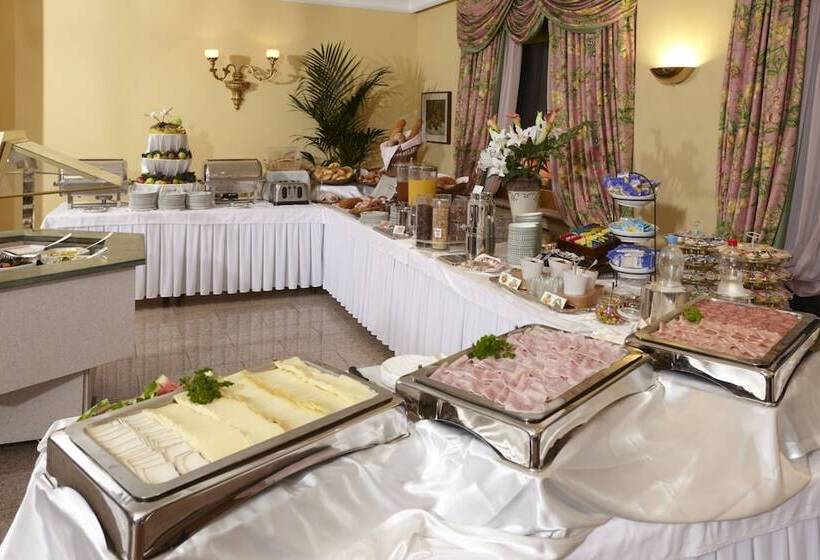 호텔 International Au Lac Historic Lakeside