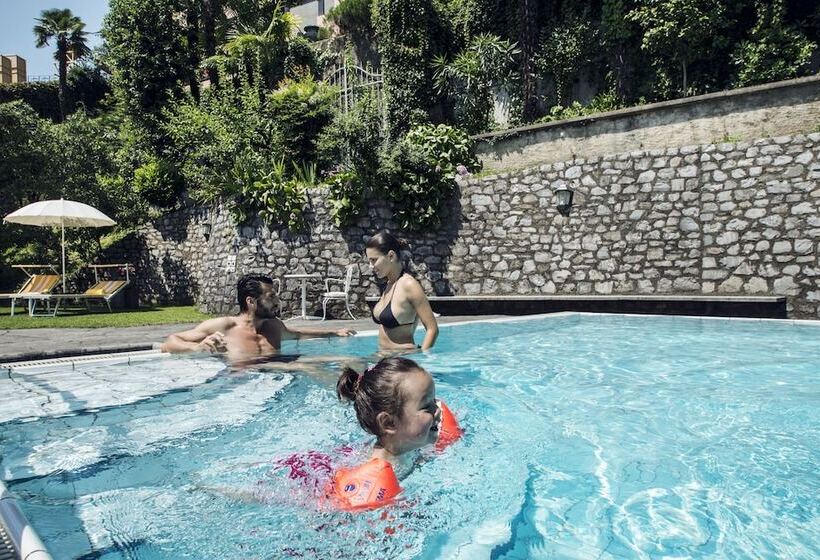 호텔 International Au Lac Historic Lakeside