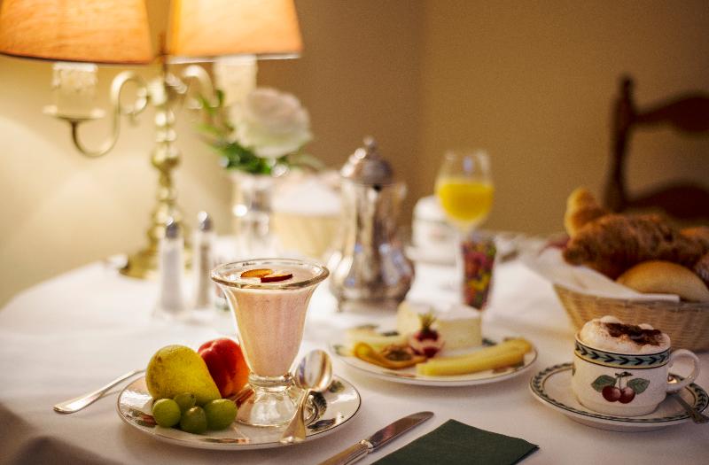 호텔 International Au Lac Historic Lakeside