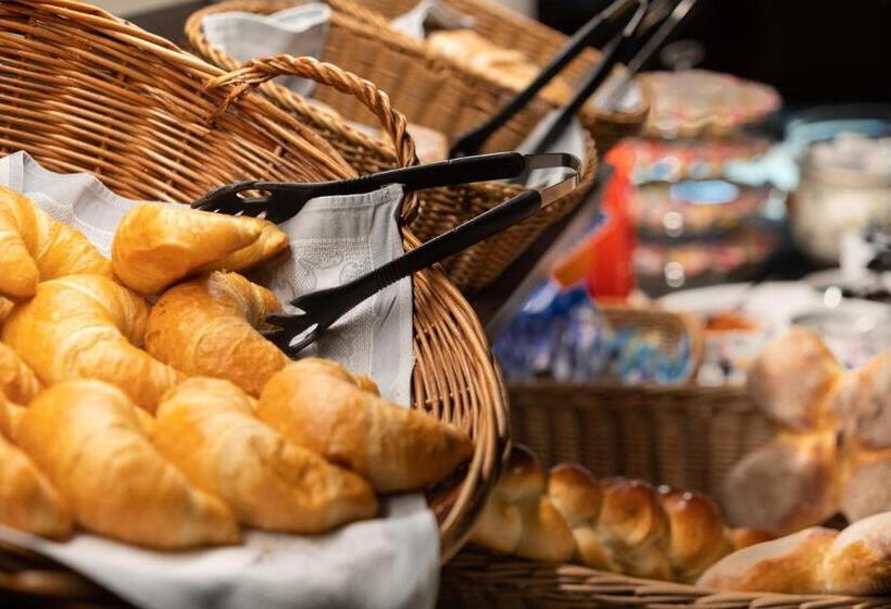 ホテル Krebs Interlaken