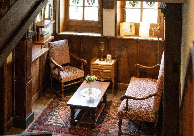 ホテル Krebs Interlaken