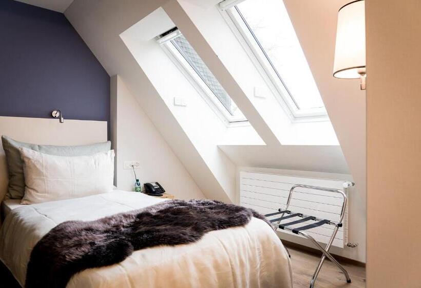 ホテル Landgasthof Halbinsel Au