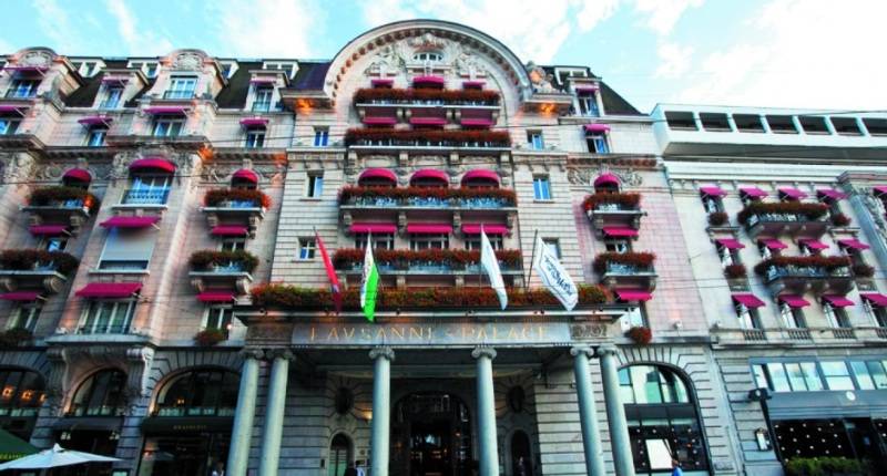 בית מלון כפרי Lausanne Palace