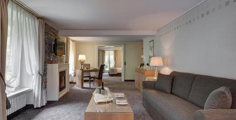 ホテル Résidence Les Sources Des Alpes