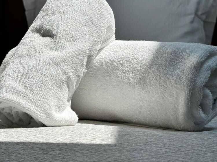 فندق Locanda Castagnola