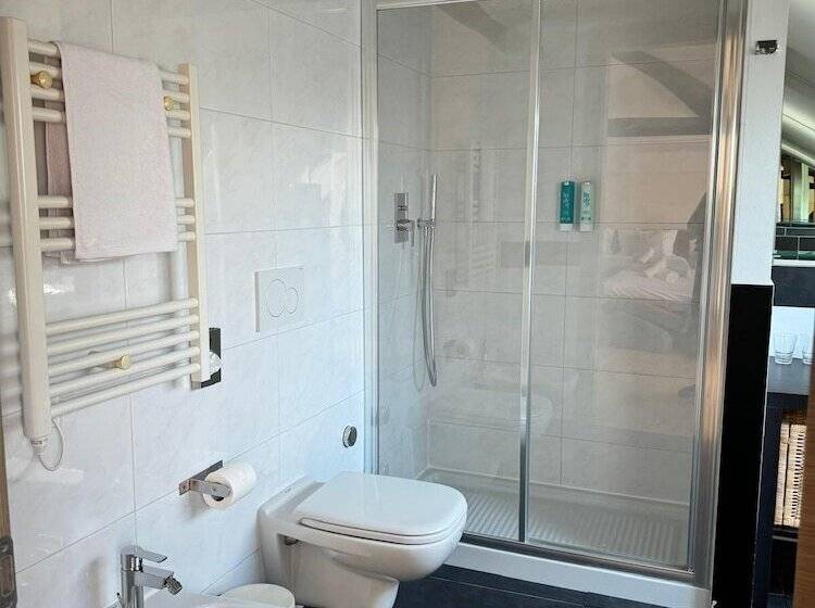 فندق Locanda Castagnola