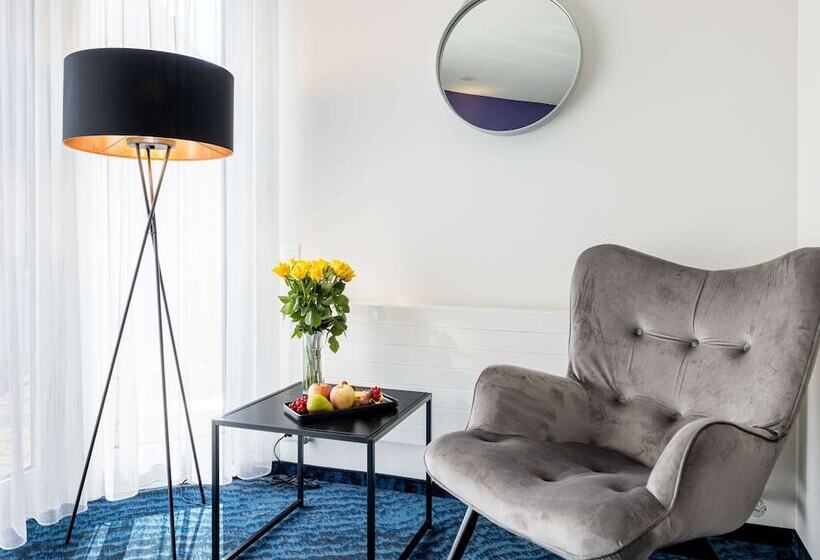 Отель Mercure Lenzburg Krone