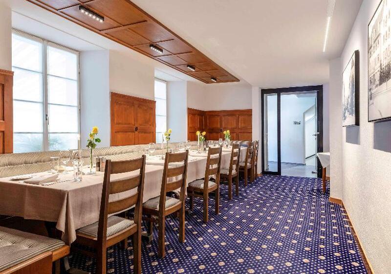 Отель Mercure Lenzburg Krone