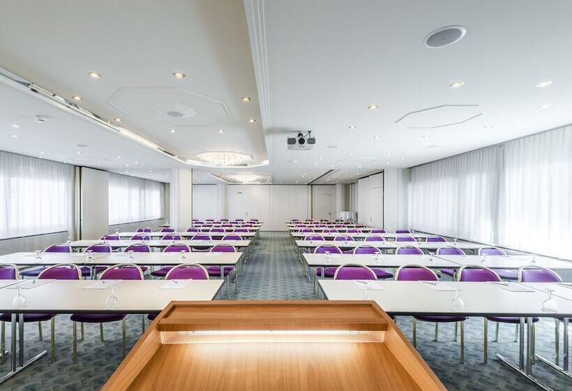 Отель Metropole Swiss Quality