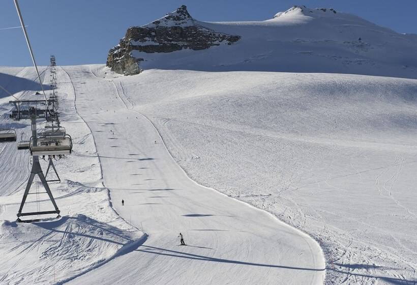 בית מלון כפרי Taescherhof