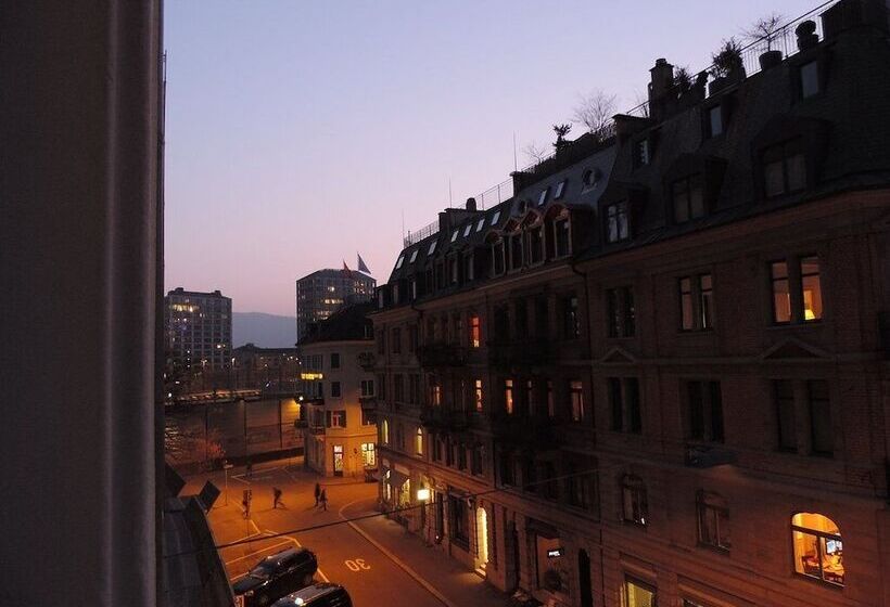 ホテル Montana Zurich