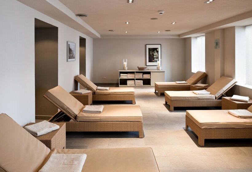 Отель Morosani Schweizerhof