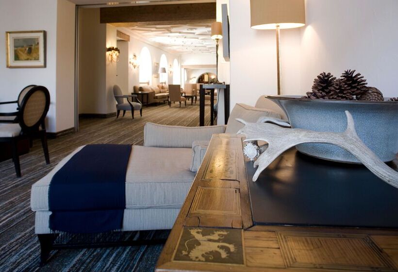 Отель Morosani Schweizerhof