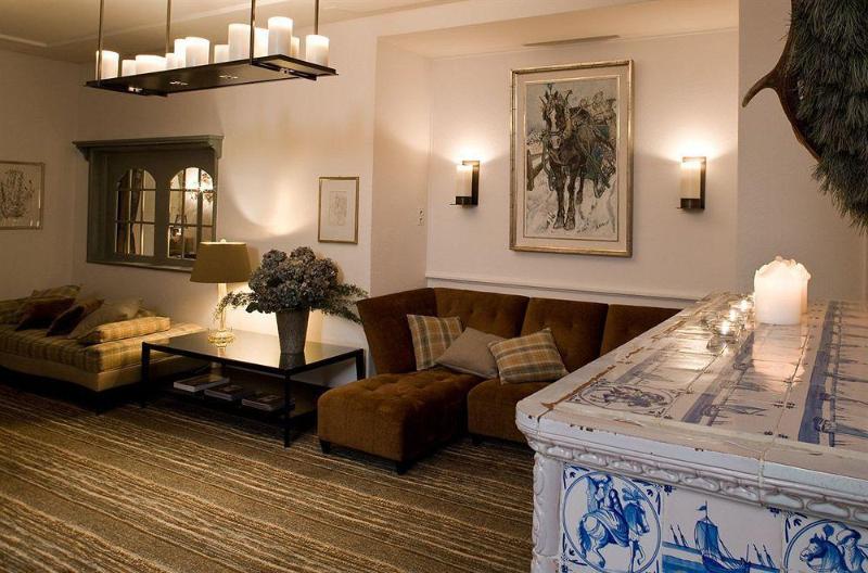 Отель Morosani Schweizerhof