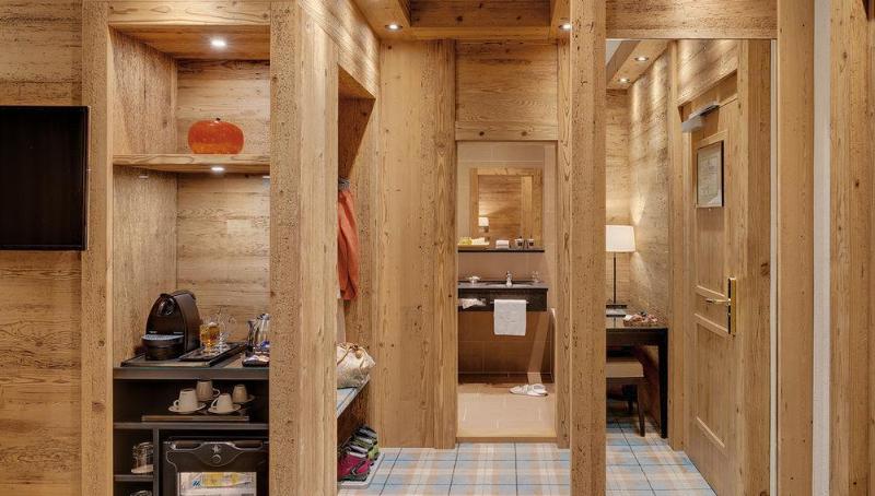 Отель Morosani Schweizerhof