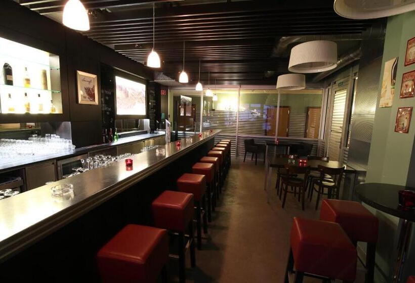 Ochsen By Mountain Hotels