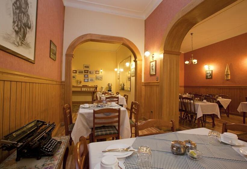 בית מלון כפרי Plaza