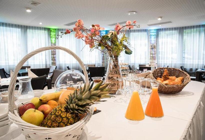 酒店 Restaurant La Porte D Octodure