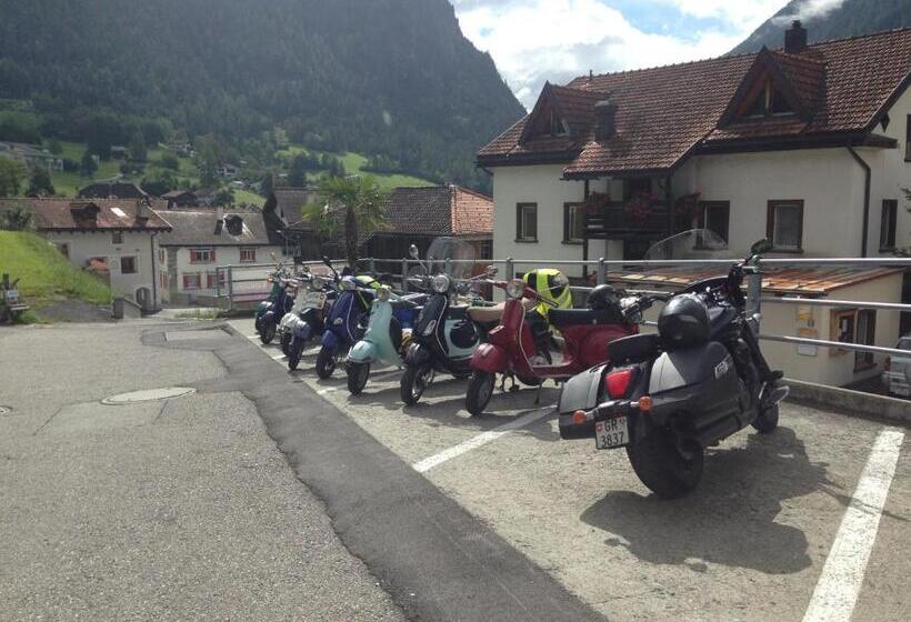 호텔 Restaurant Rätia