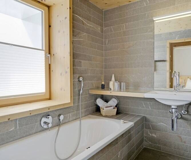 Romantik Hotel Muottas Muragl