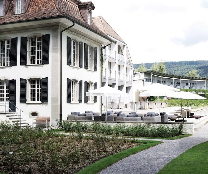 호텔 Schloss Hunigen