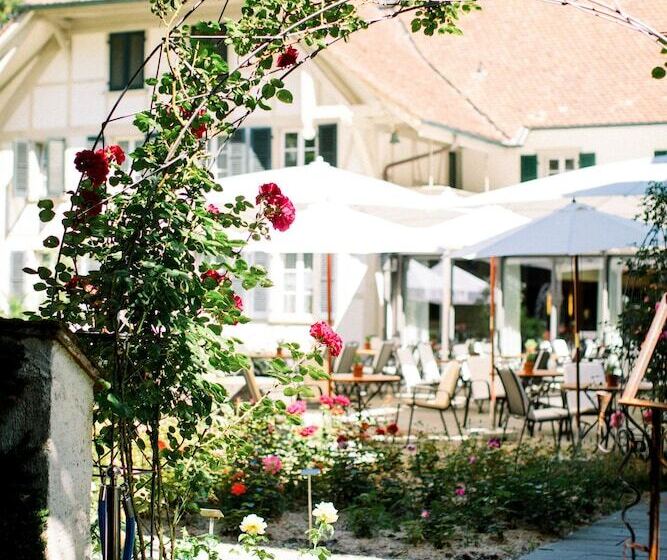 호텔 Schloss Hunigen