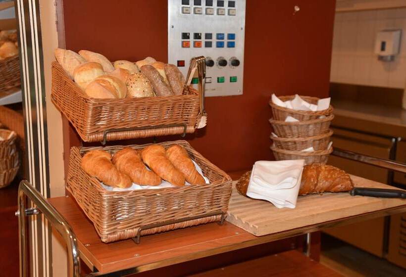 Seehotel Riviera At Lake Lucerne