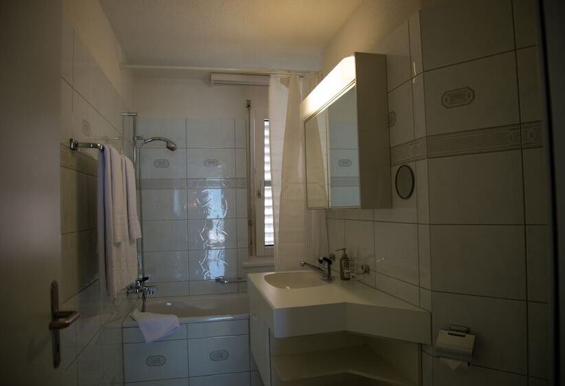 Seehotel Riviera At Lake Lucerne