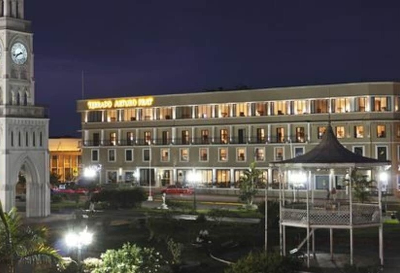 Отель Terrado Arturo Prat