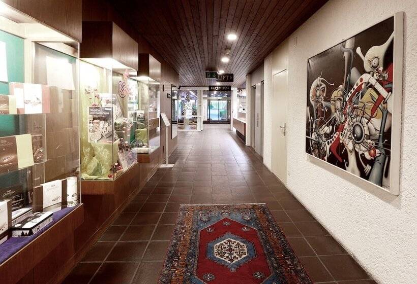 בית מלון כפרי Thurgauerhof Self Check In