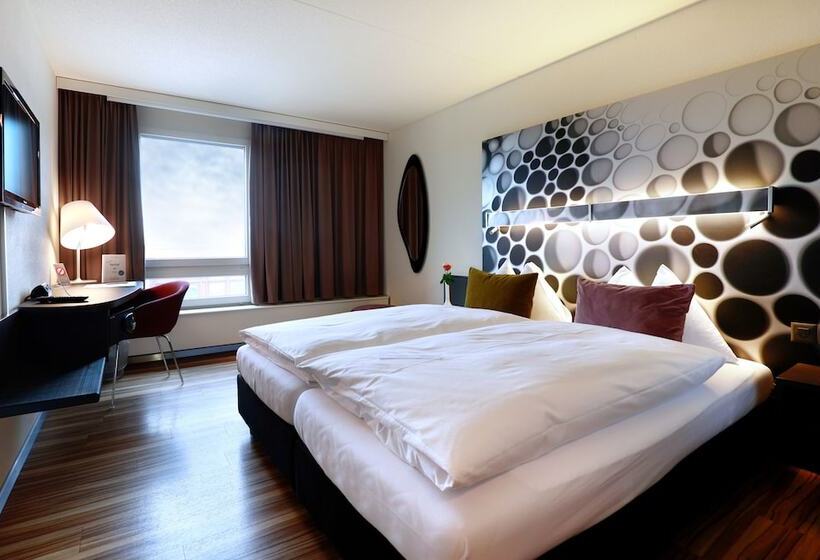 בית מלון כפרי Thurgauerhof Self Check In