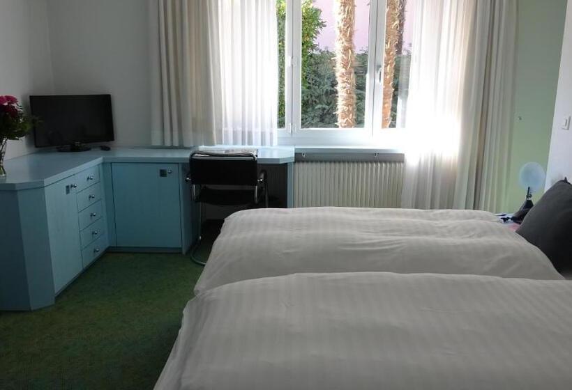 فندق Villa Garni Gardenia