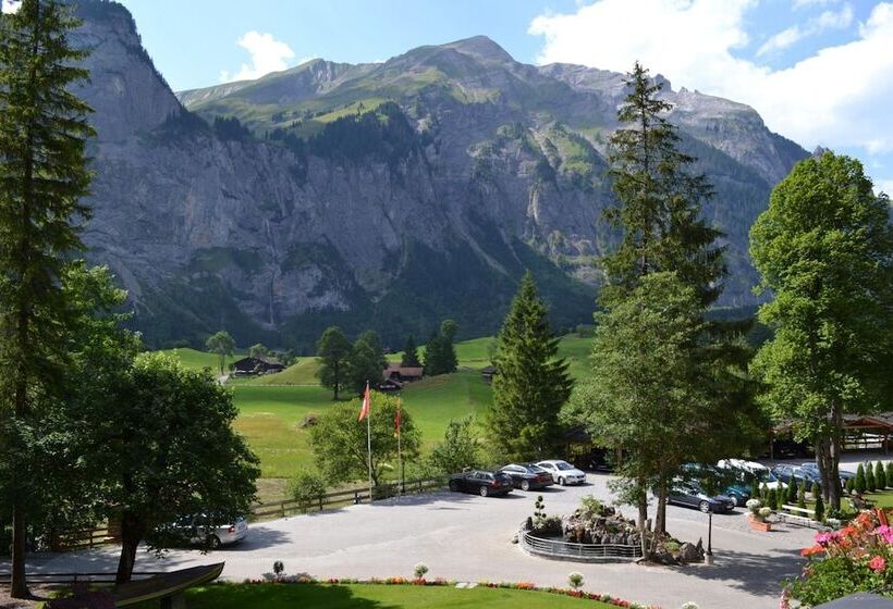 Waldhotel Doldenhorn