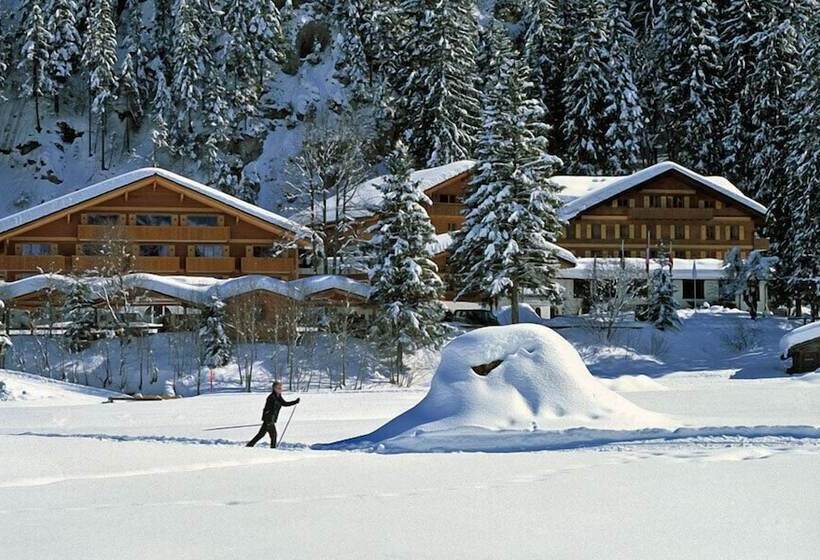 Waldhotel Doldenhorn